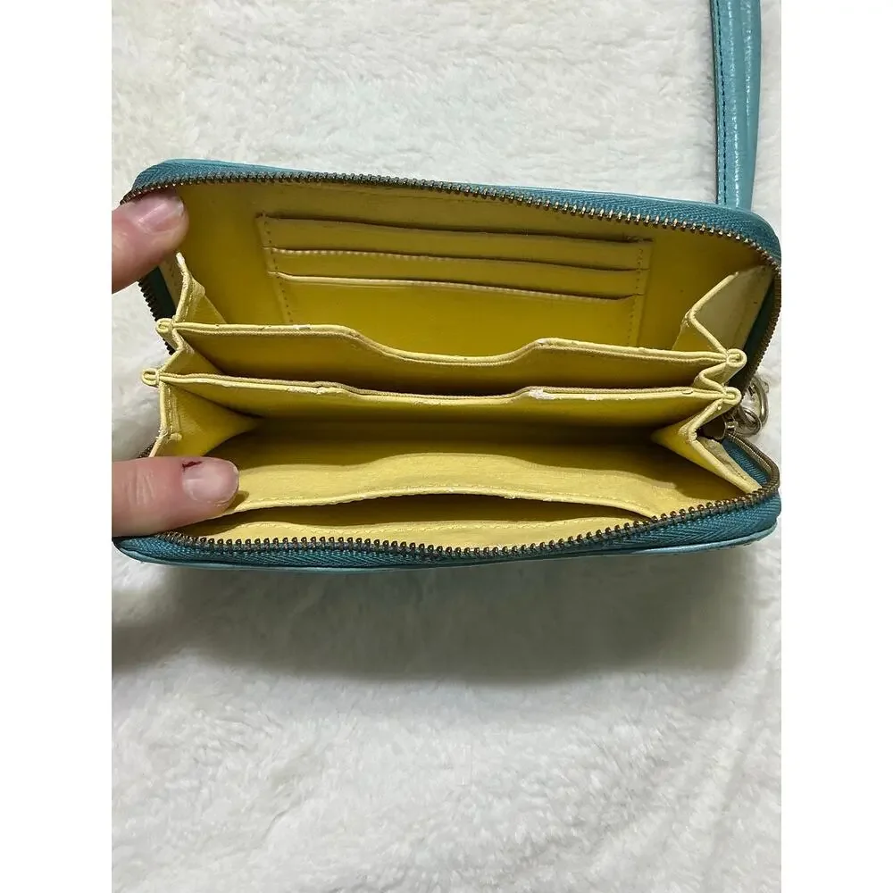 Fossil classic leather